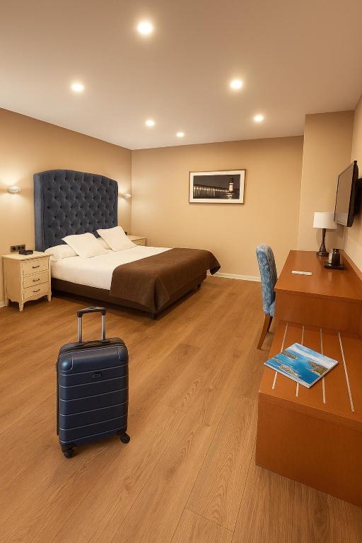 Hotel Palace Sevilla - Resim 12