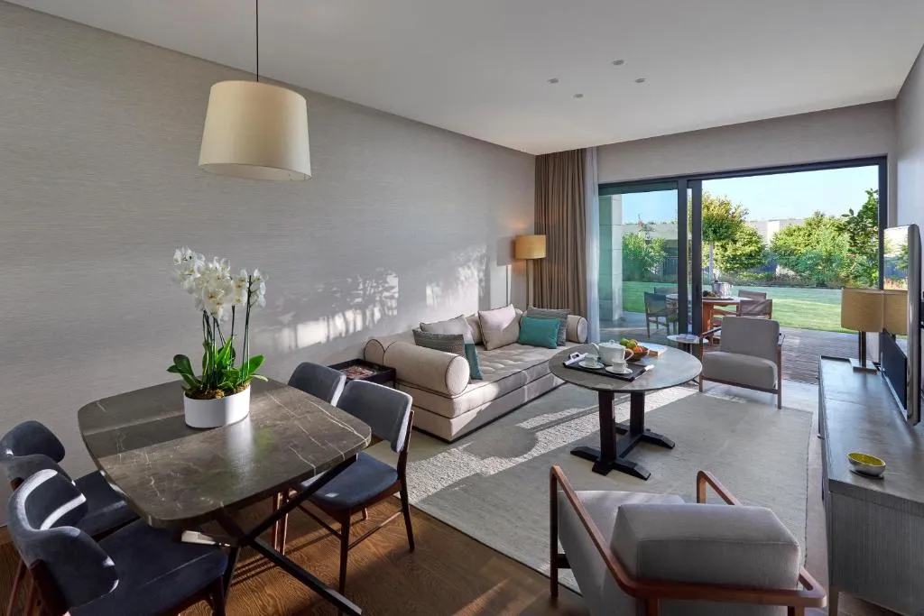 Garden View Apartment, One Bedroom, Twin Beds