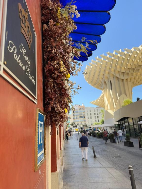 Hotel Palace Sevilla - Resim 9