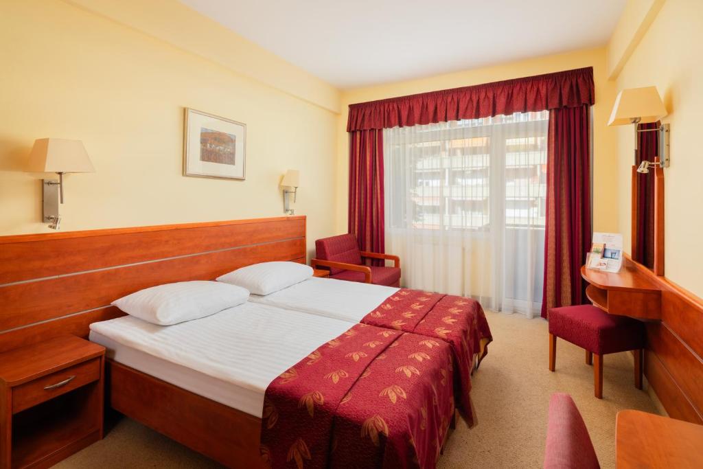 Benczur Hotel - Resim 14