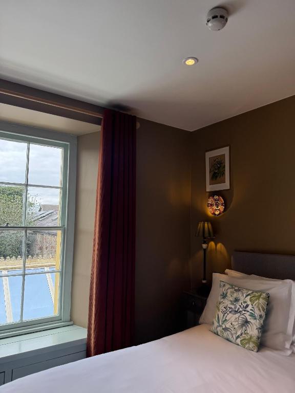Top Joes Townhouse - Double Room With Private Bathroom