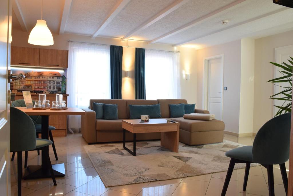 Hotel Garni " Am Domplatz" - 2