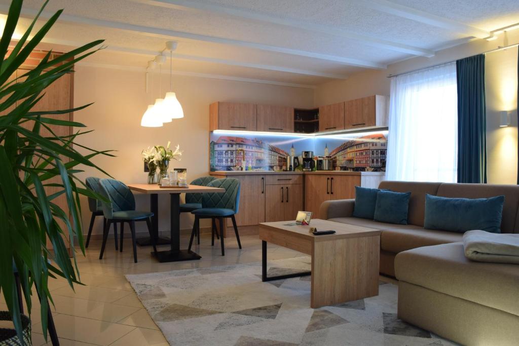 Hotel Garni " Am Domplatz" - 1