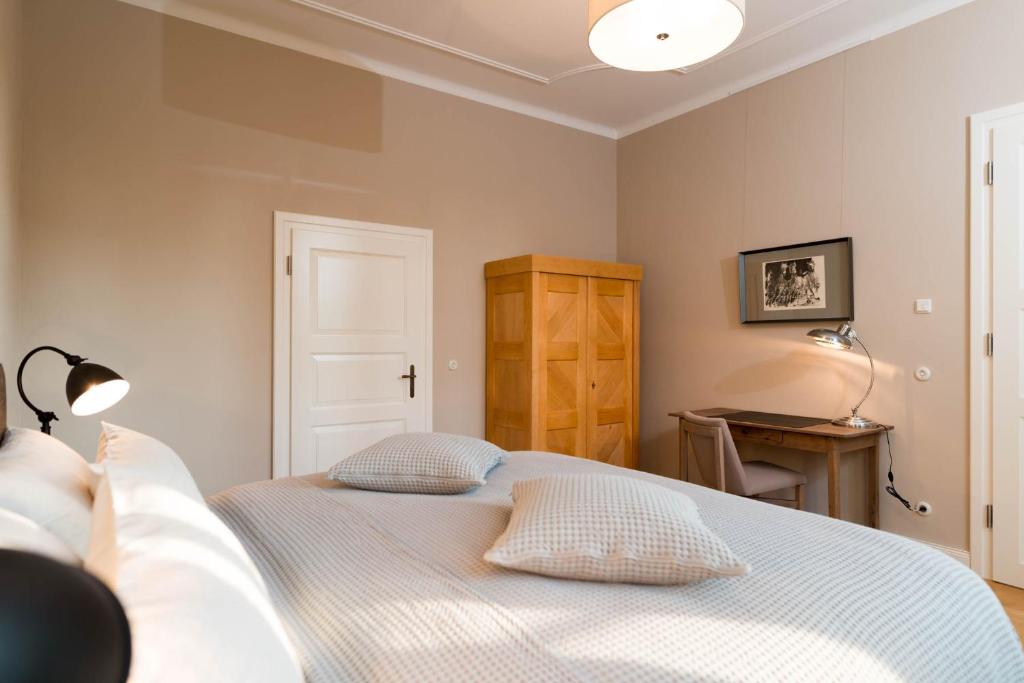 Schloss Beuchow - 16