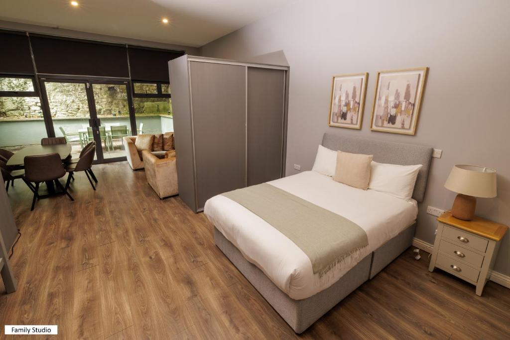 Madison House - Resim 28