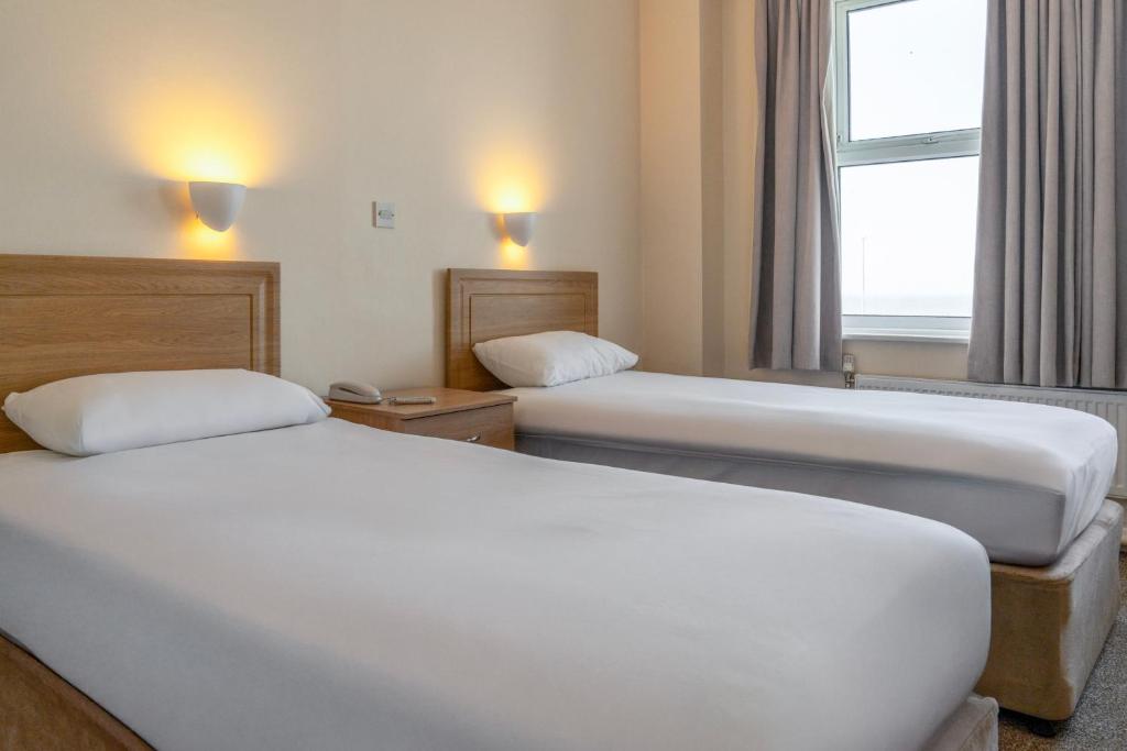 
Twin Room with Sea View
