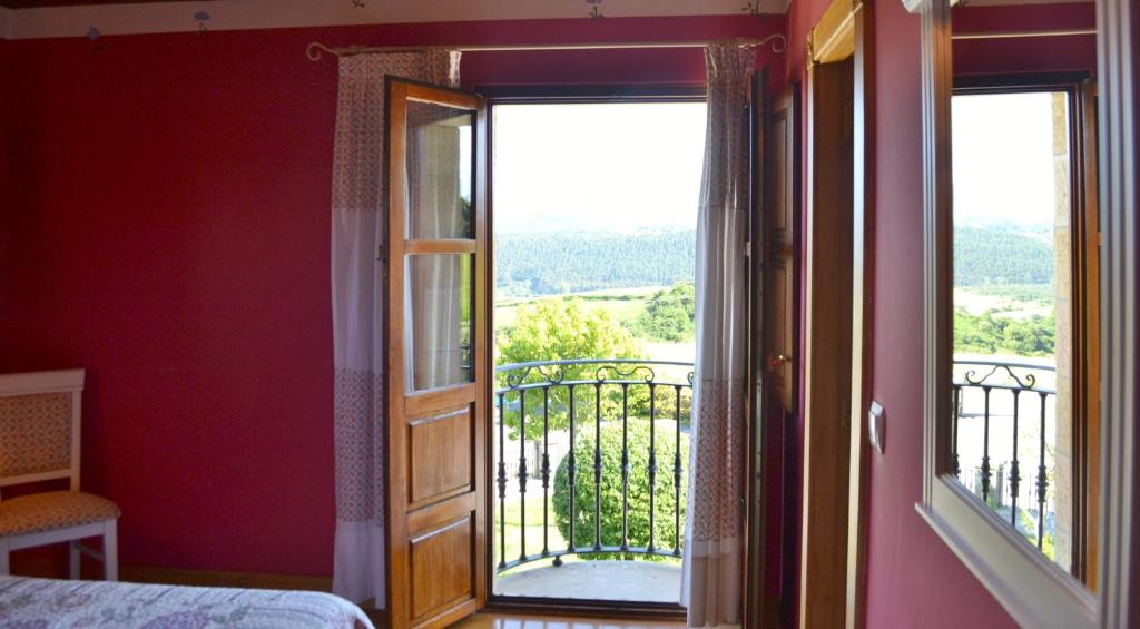 A balcony or terrace at Hotel Valle De Arco