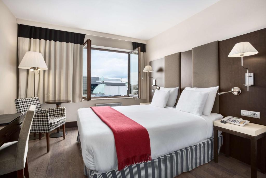 
Standard Double or Twin Room
