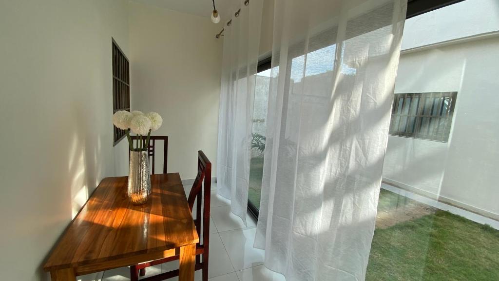 Φωτογραφία από το άλμπουμ του Appartement avec Piscine στο Λομέ