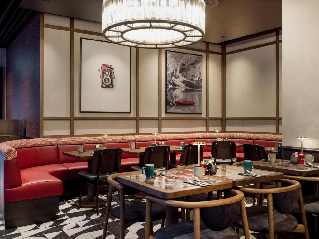 Radisson RED Oslo City Centre, A Verified Net Zero Hotel - Resim 38