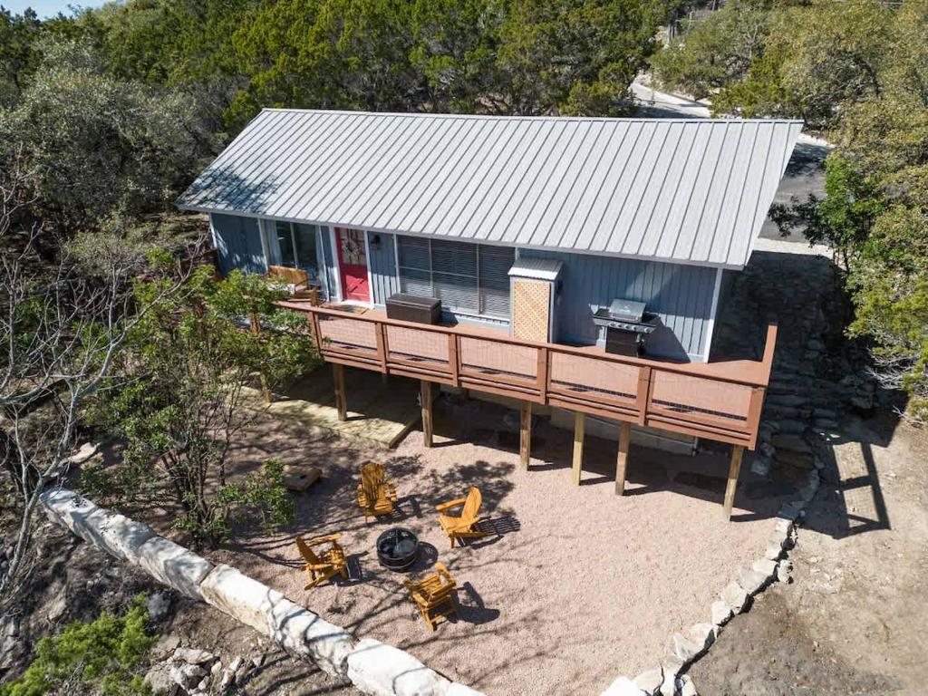 Hoone, kus puhkemaja asub