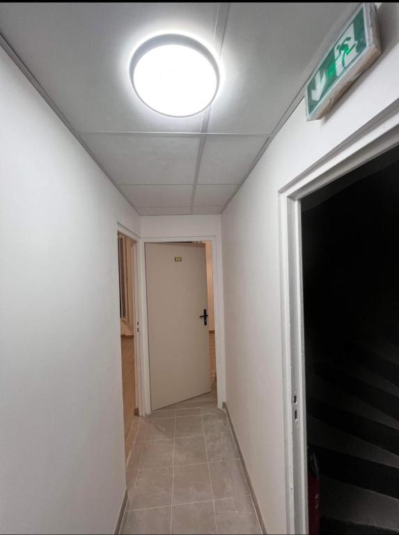 Hôtel des Réformés - Resim 19