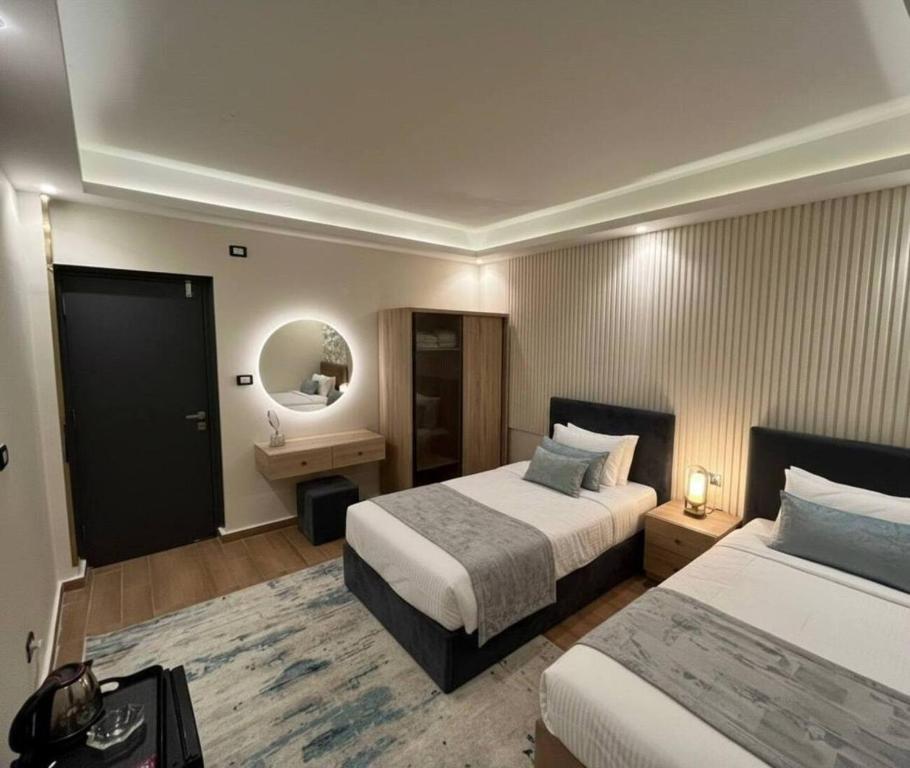 Bedouin Camp pyramids view INN - 16