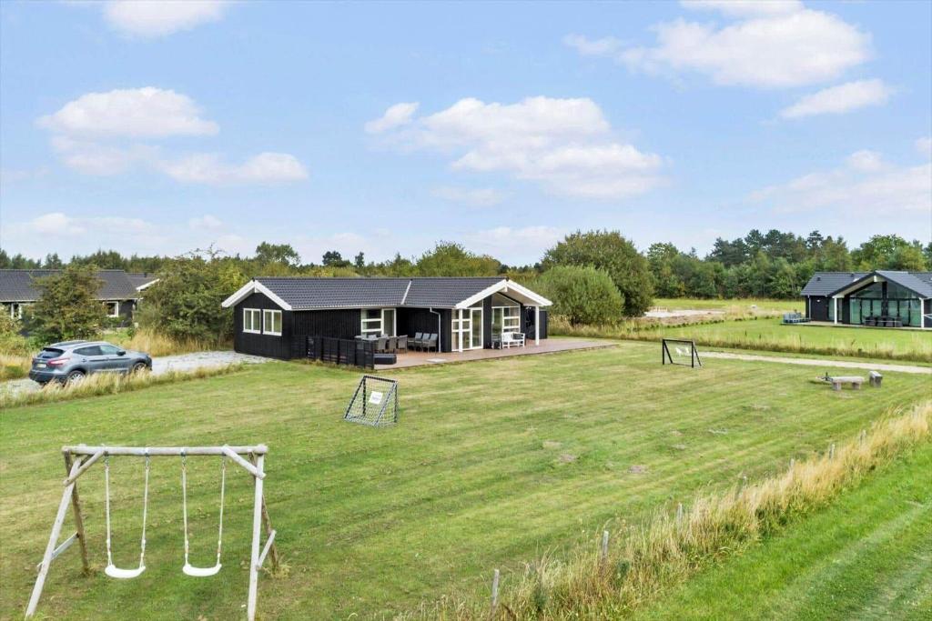 Loodusmaastik puhkemaja lähedal