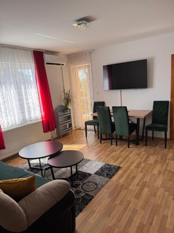 TV/trung tâm giải trí tại Beauty Room Apartman