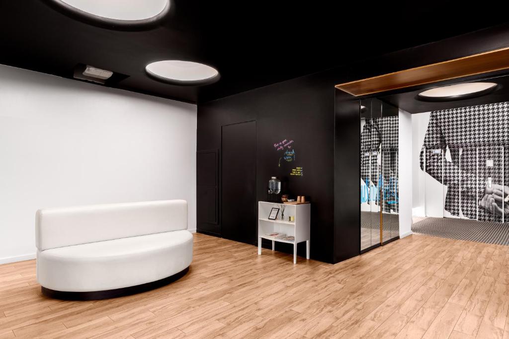 Room Mate Pau, Barcelona - 17