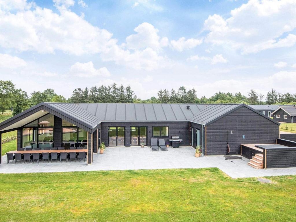 Budova, kde se prázdninový dům nachází