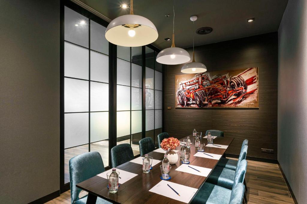 Metropolis Suites Bangkok, Tapestry Collection by Hilton - Resim 13