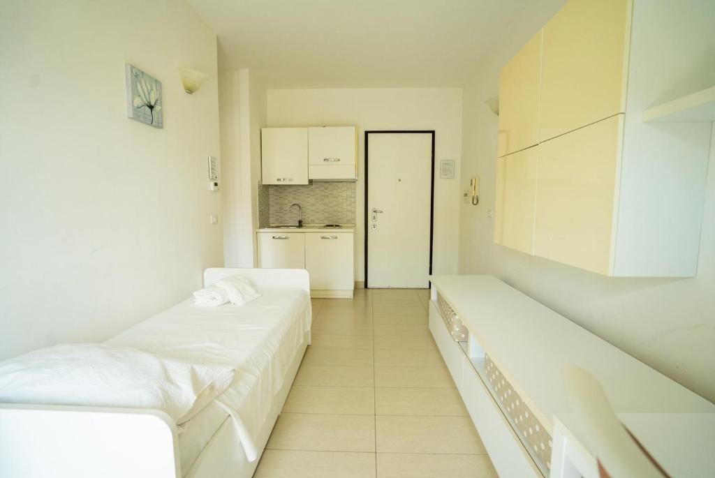 Isa Residence Fiumicino Airport - Triple Room