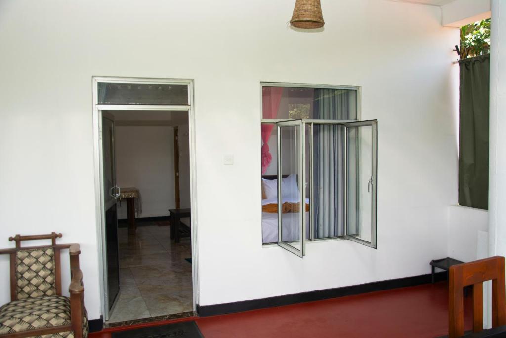 9 Arch view rest inn - 17