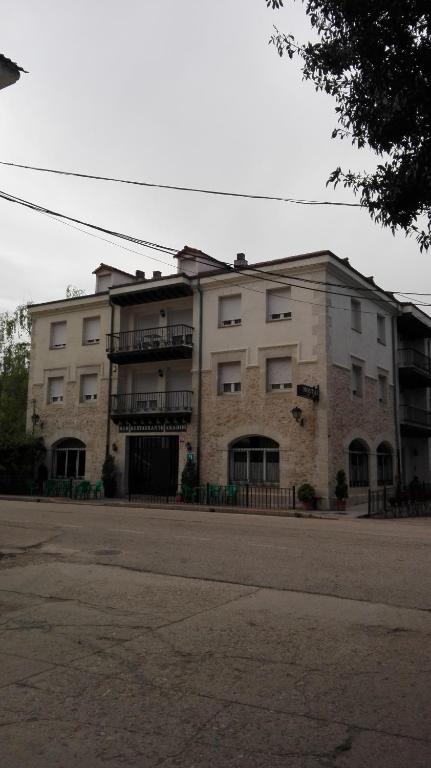 The building in which a szállodákat is located