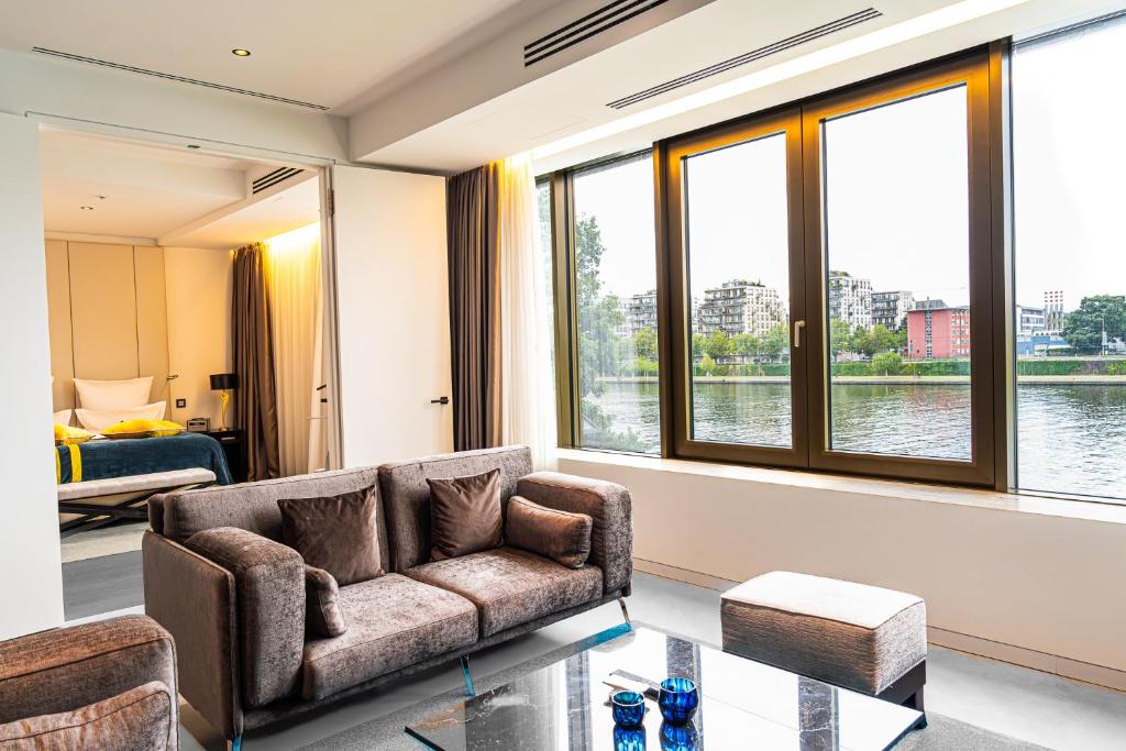 
Suite with River View
