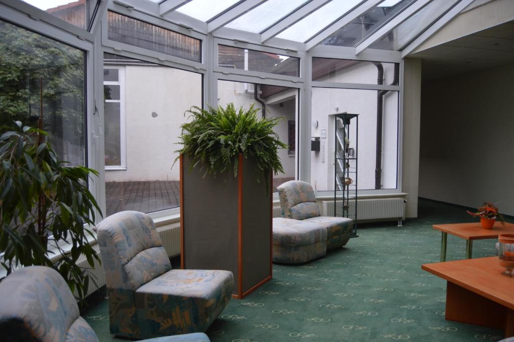 Posezení v ubytování Hotel Stadt Jessen