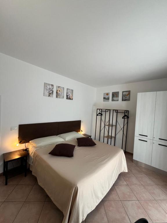 Ferriera 8 - Housity
