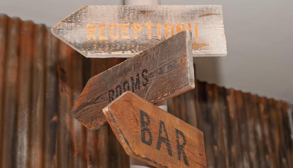 Certifikát, hodnocení, plakát nebo jiný dokument vystavený v ubytování Book A Bed Hostels