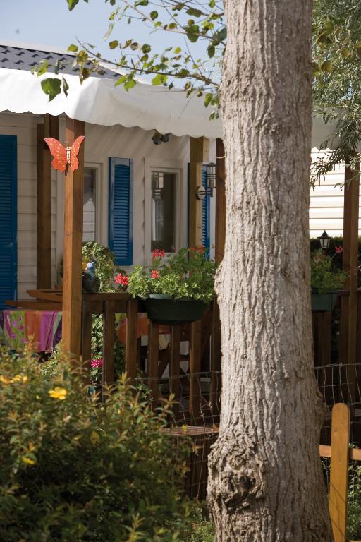 Zahrada ubytování Camping Les Garennes