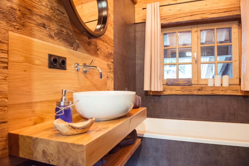 Kúpeľňa v ubytovaní Kasermandl Berghütte