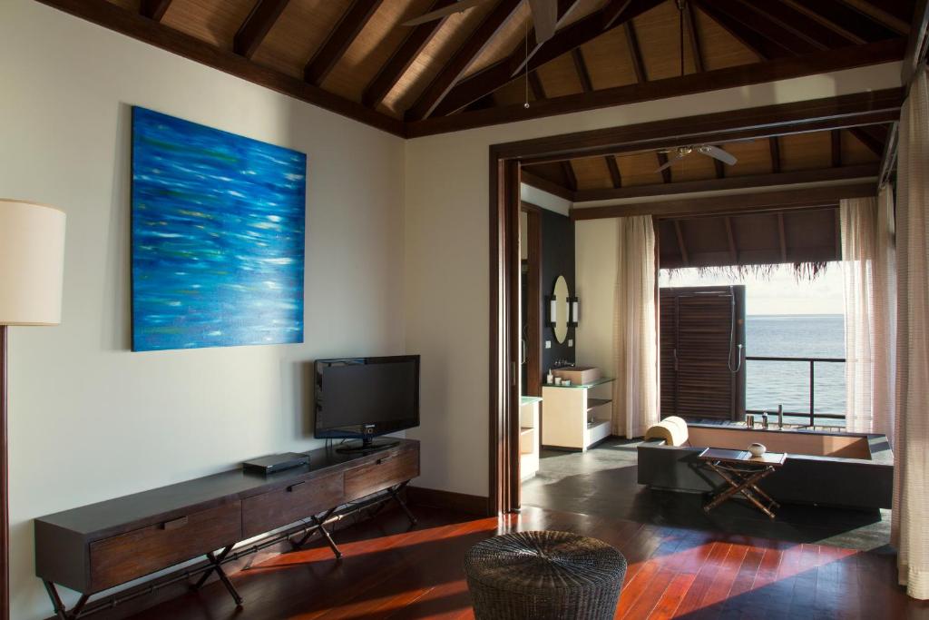 Coco Bodu Hithi - 50 Percent Off Shared Roundtrip Speedboat for Stays until 7th January 2027, Book by 31st January 2026 - 14