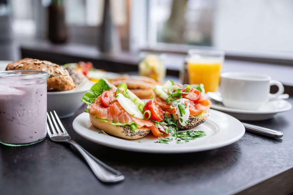 Best Western Plus Hotel St. Raphael - Resim 17