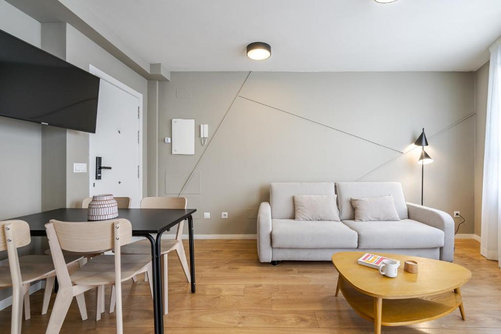 Color Apartments by Olala Homes