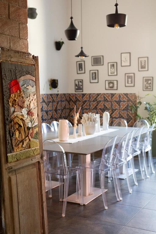 Magma Home - Rooms & Roof - 8