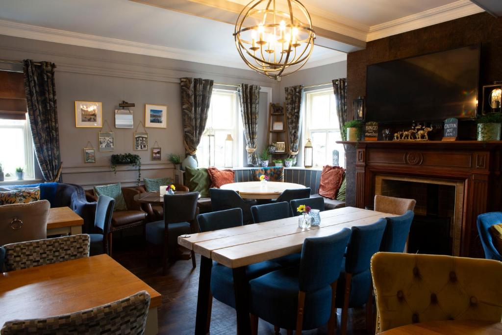 The Albert - Resim 33