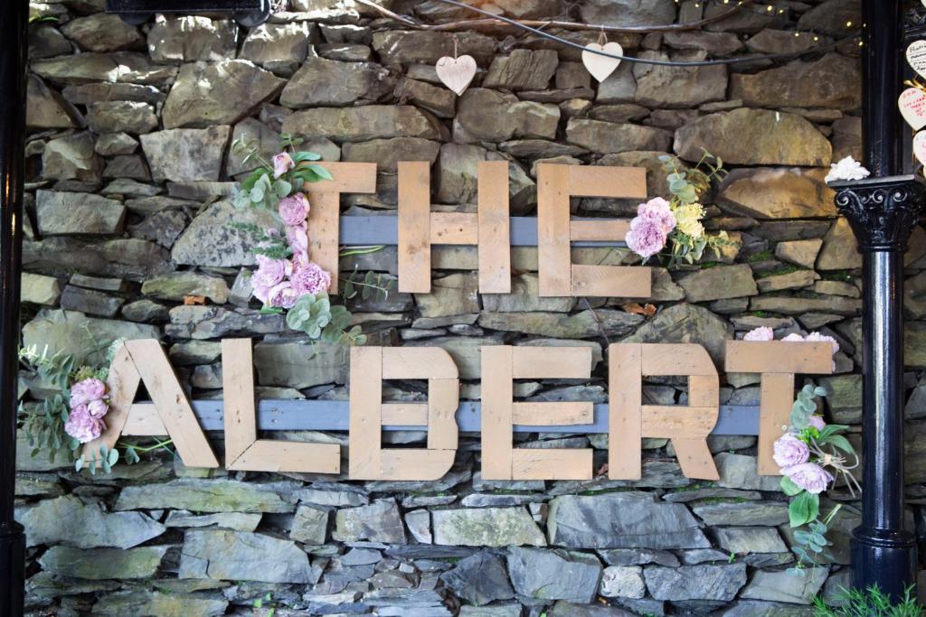 The Albert - Resim 40