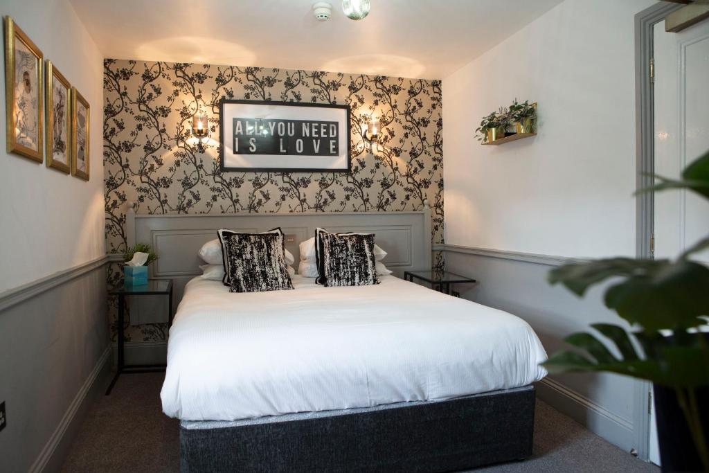 The Albert - Resim 5