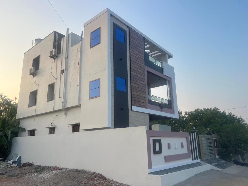 Το κτήριο όπου στεγάζεται  ο ξενώνας