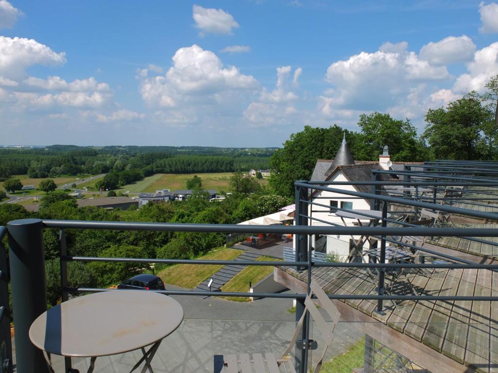 Balkón nebo terasa v ubytování LOGIS Hôtel-restaurant IMAGO