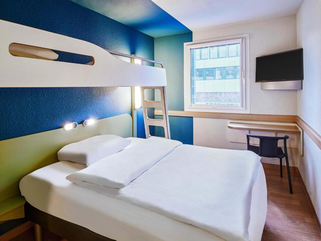 B&B HOTEL Bremen-Süd - Resim 15