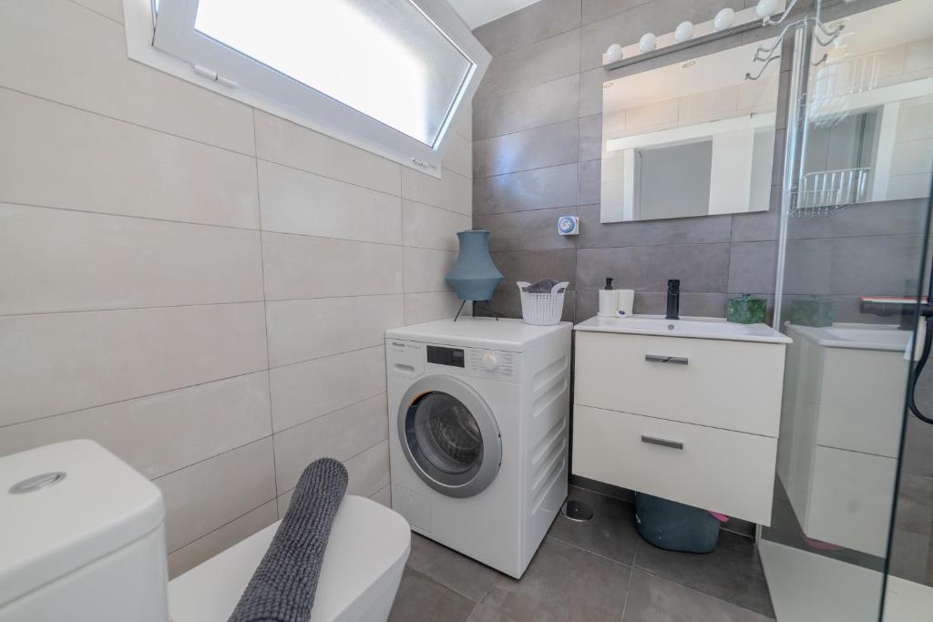 Bungalow jacuzzi PDI terraza - imagen 4