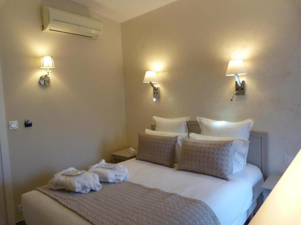 
Traditional Double Room - Free Spa Access
