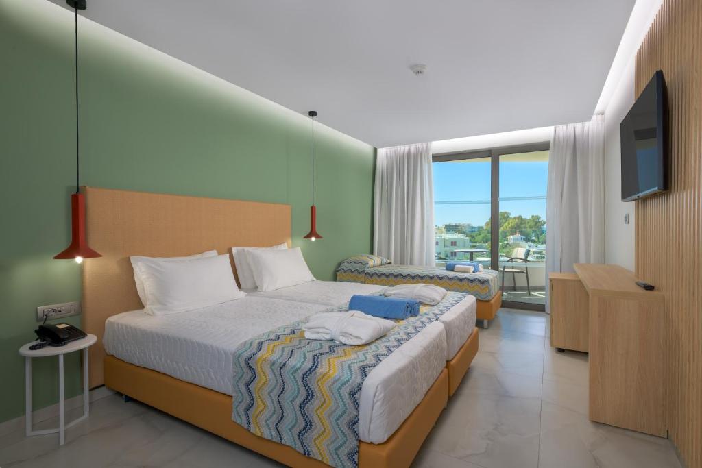 Avra Beach Resort - 