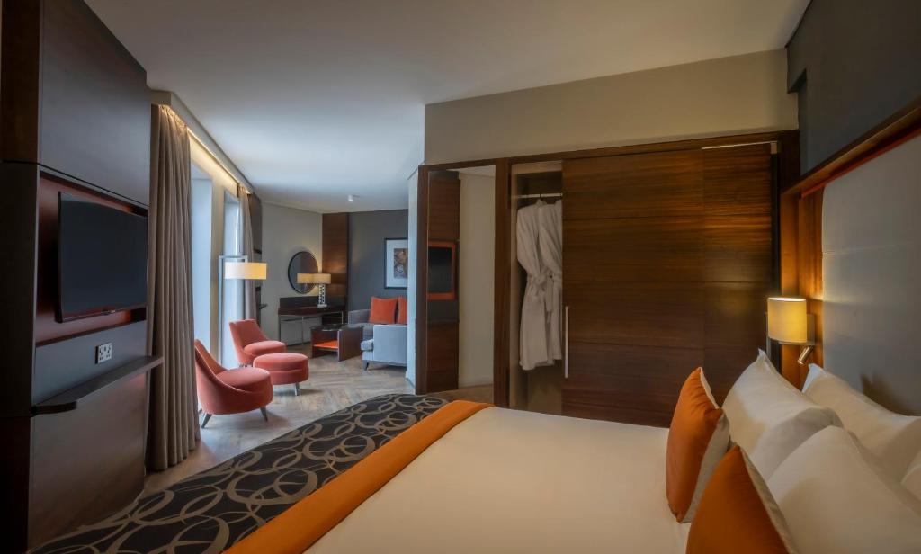 Clayton Hotel Birmingham - Resim 5