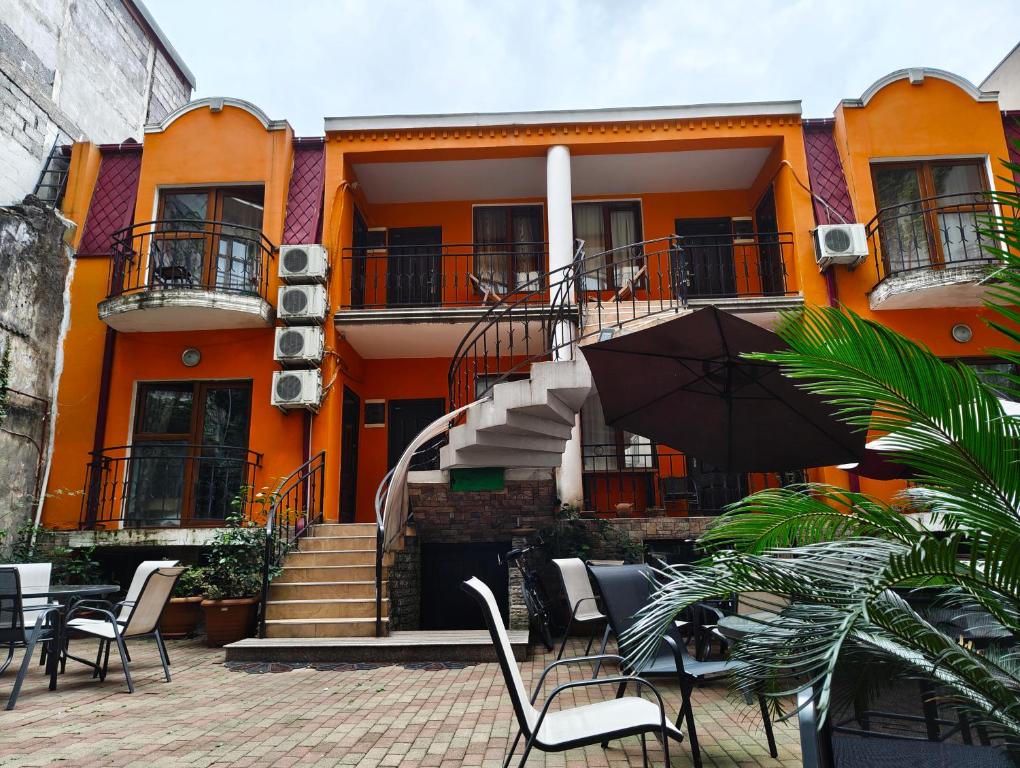 Gallery image of Hotel Lulu in Batumi