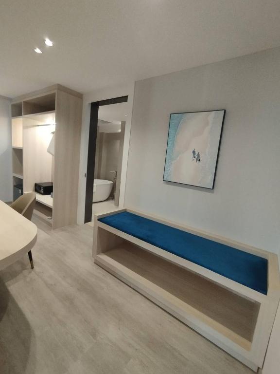 
Grand Deluxe Double Room
