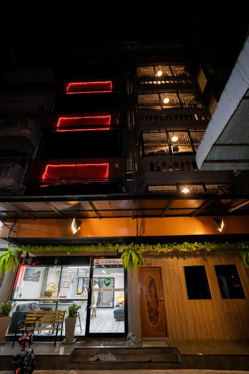 Pratunam Family House 2 - Resim 7