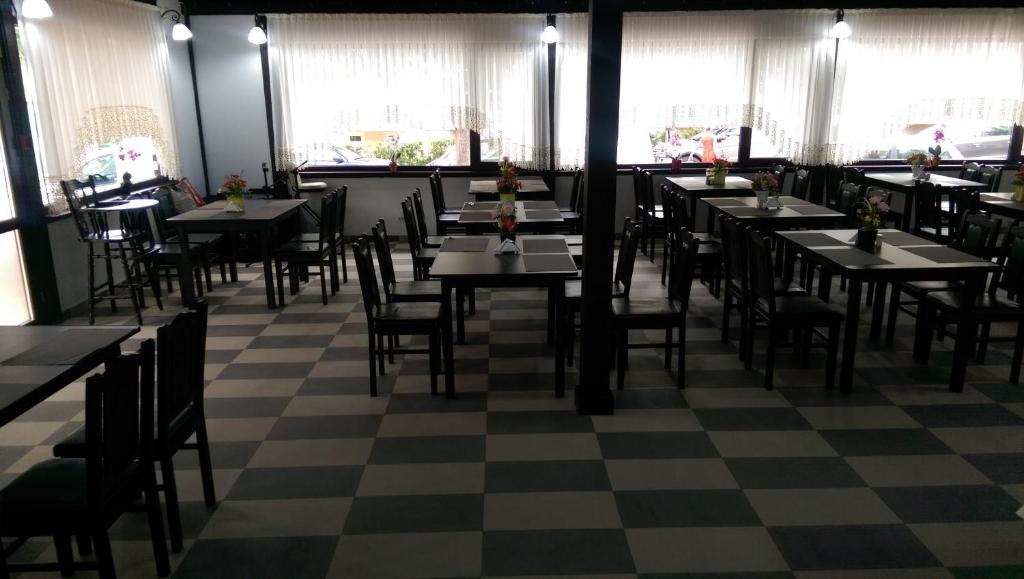 Restaurace v ubytování Hotel Evia