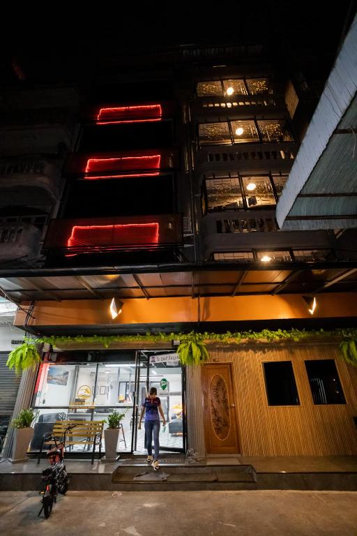 Pratunam Family House 2 - Resim 17